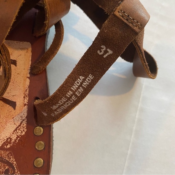 Free People Willow Tassel Wrap Around Gladiator Leather Sandals - Picture 5 of 9